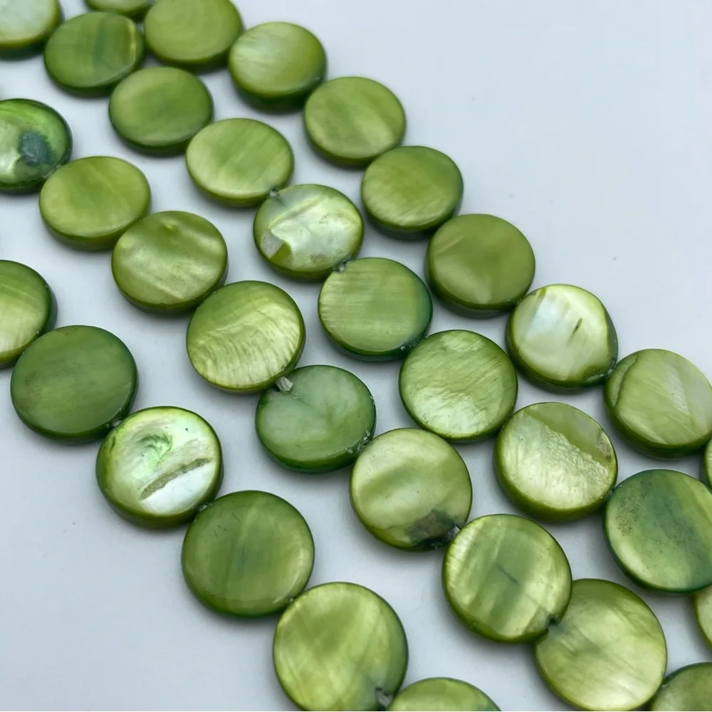 Stunning Green Multi-Strand Shell Disc Necklace – Adjustable Statement Jewelry